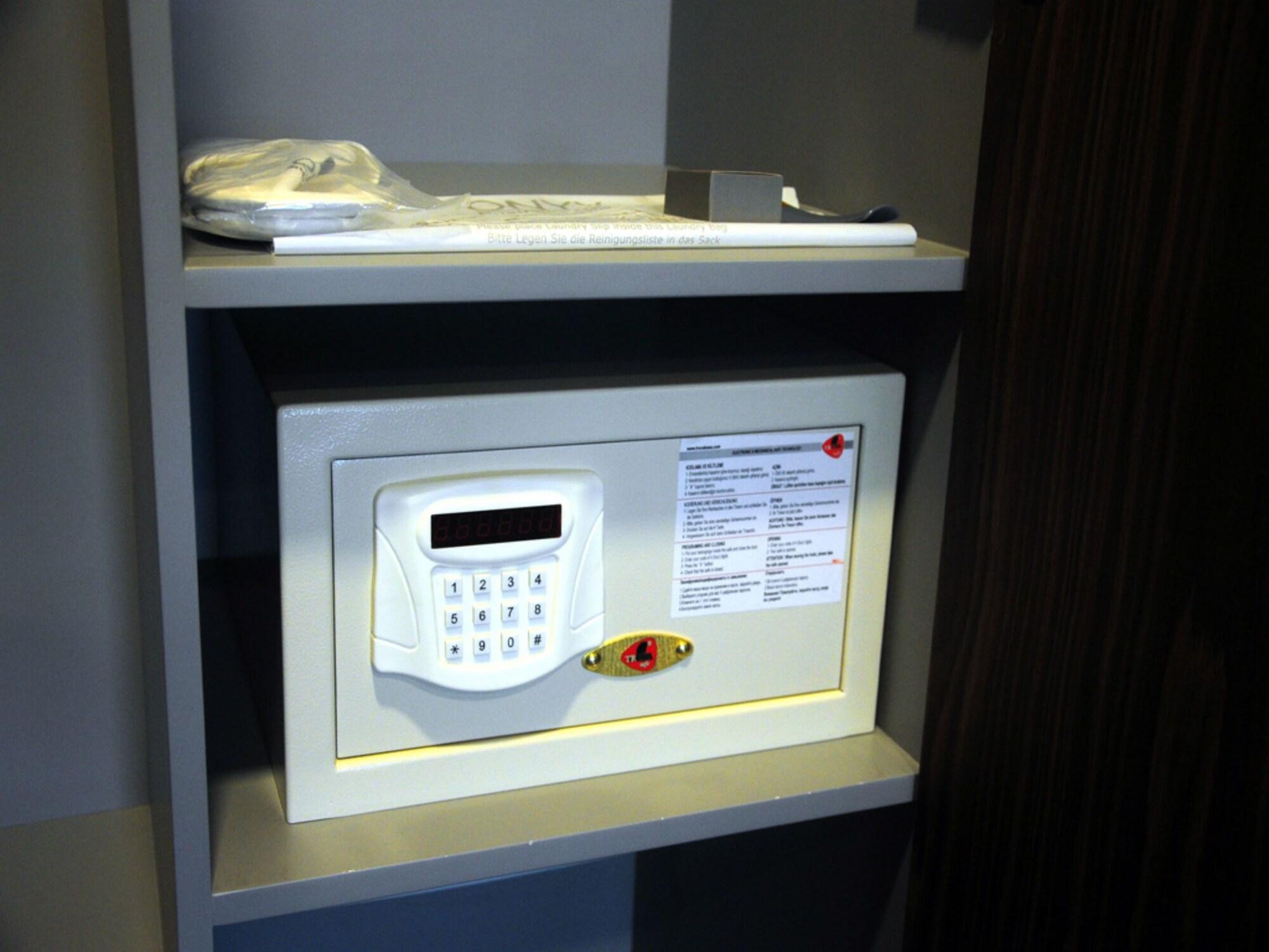 Onyx Business Hotel