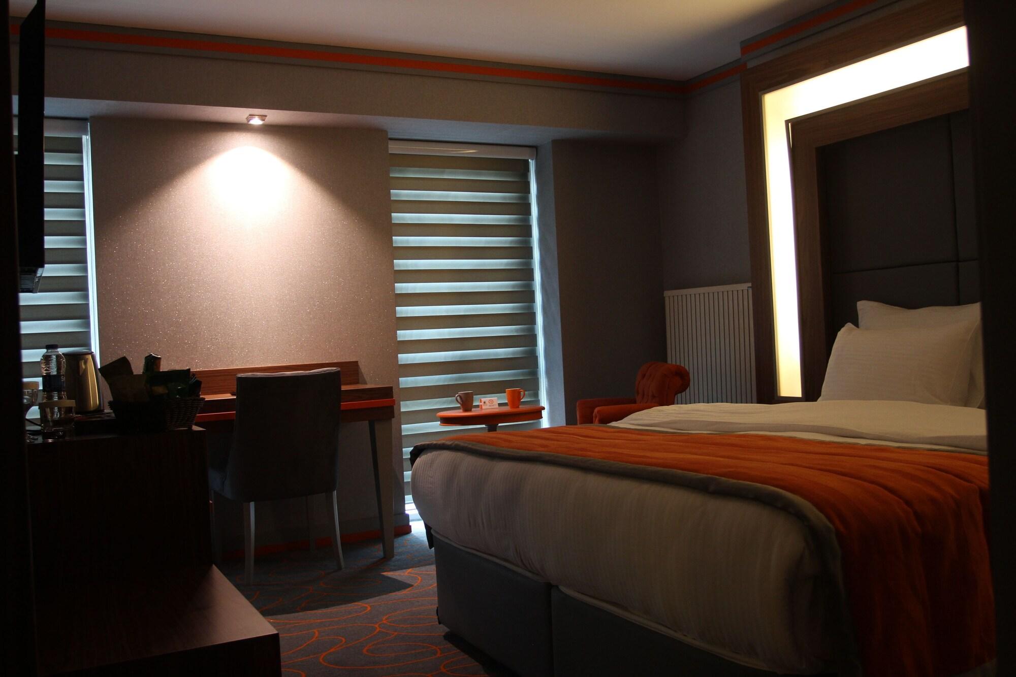 Onyx Business Hotel