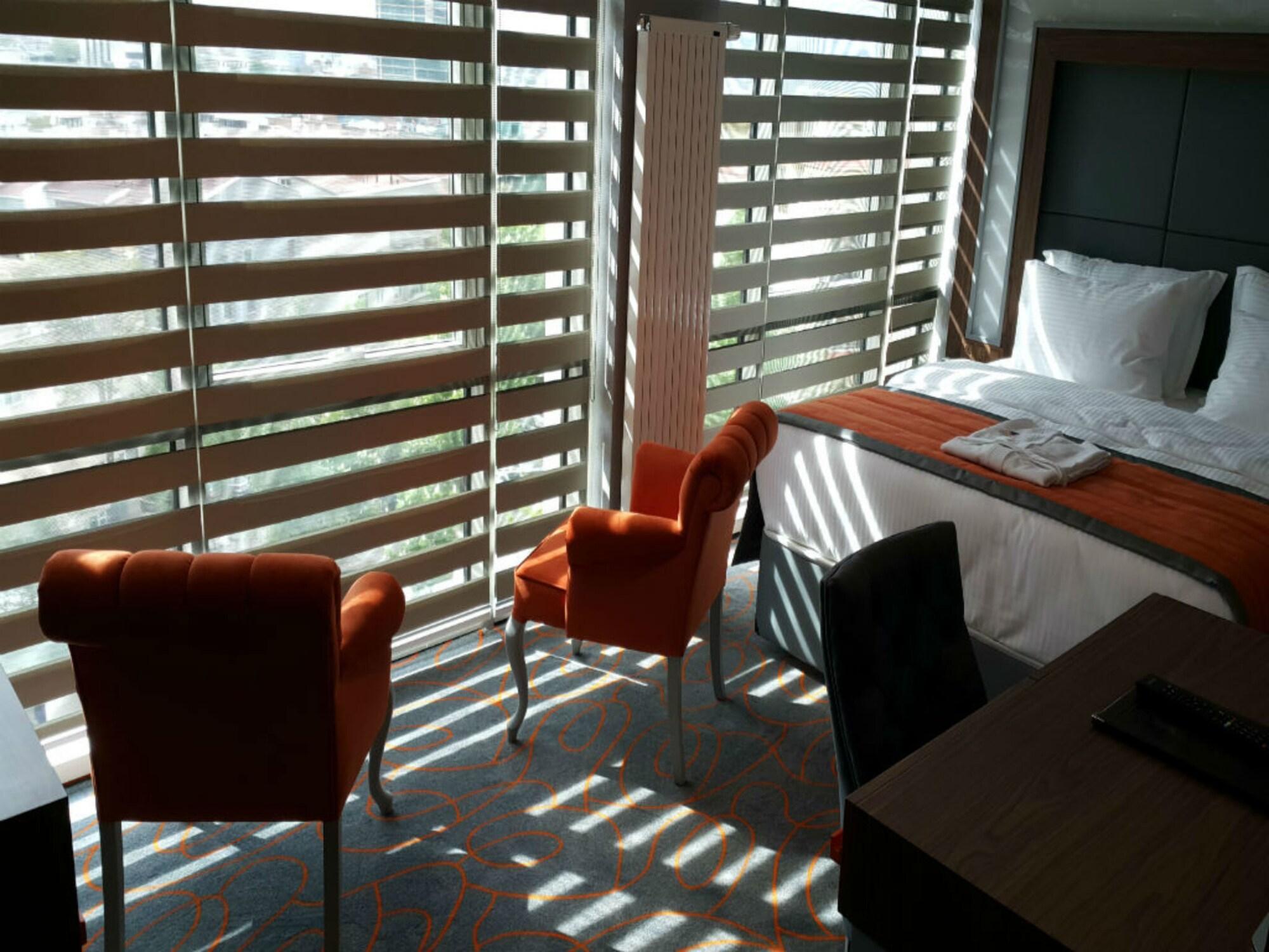 Hotel Onyx Business 3*