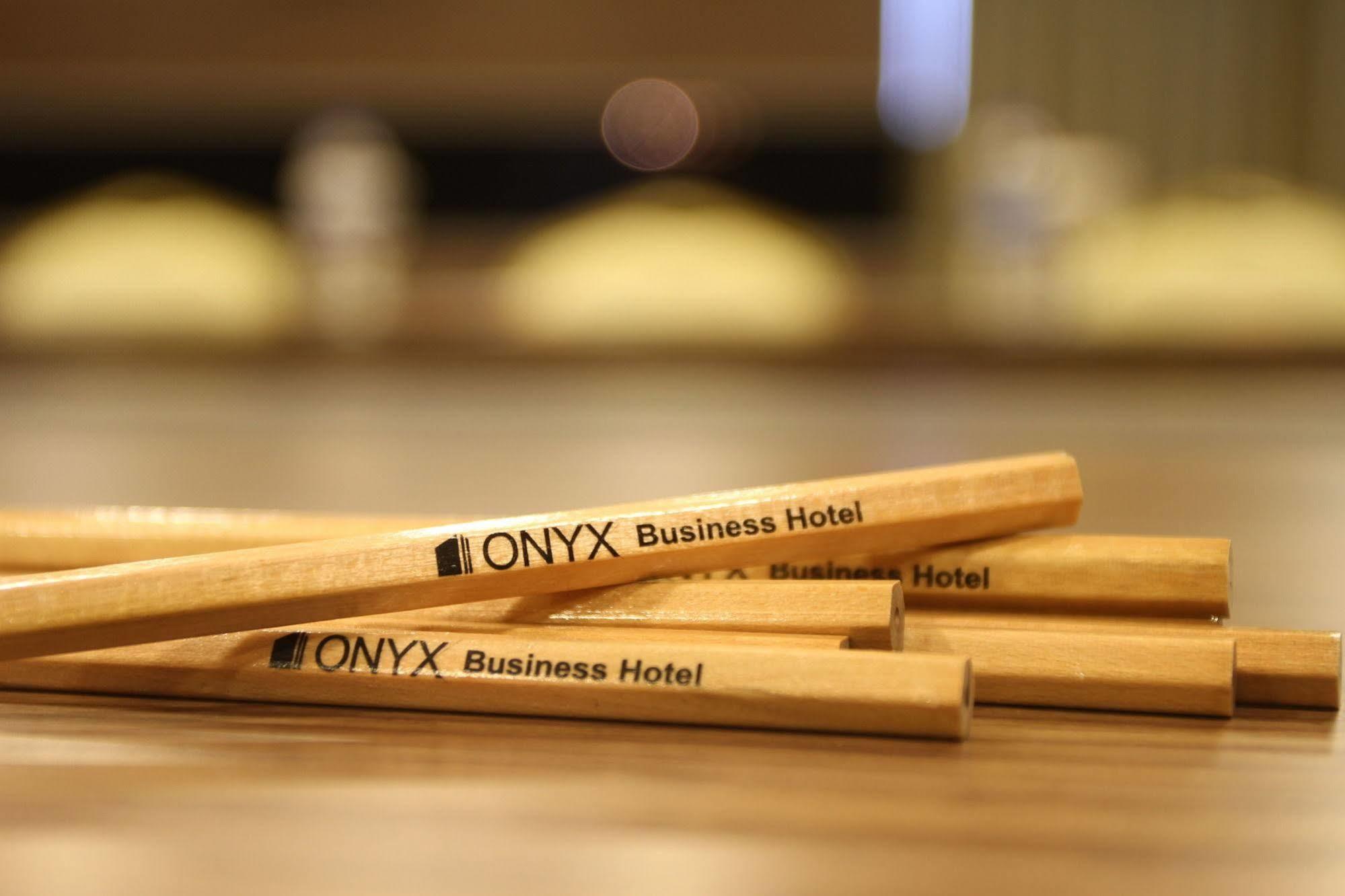 Onyx Business Hotel 3*